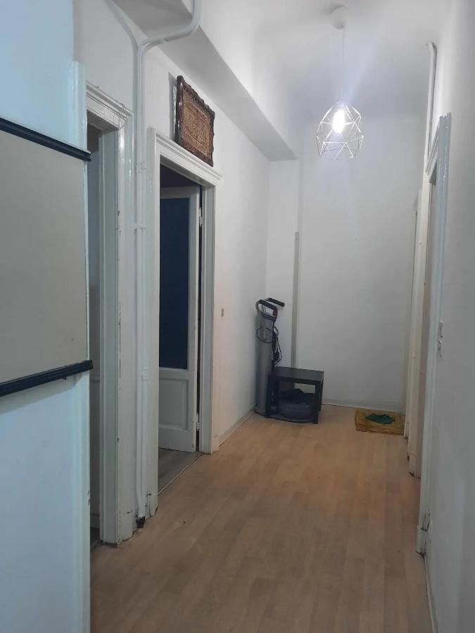 Private Room In A Quiet Apartment In The City Center Mailand Exterior foto